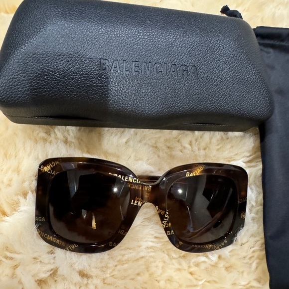 Original BALENCIAGA Logo 53 MM SQUARE BB0069S 0069S SUNGLASSES Havana 002 - Picture 5 of 13